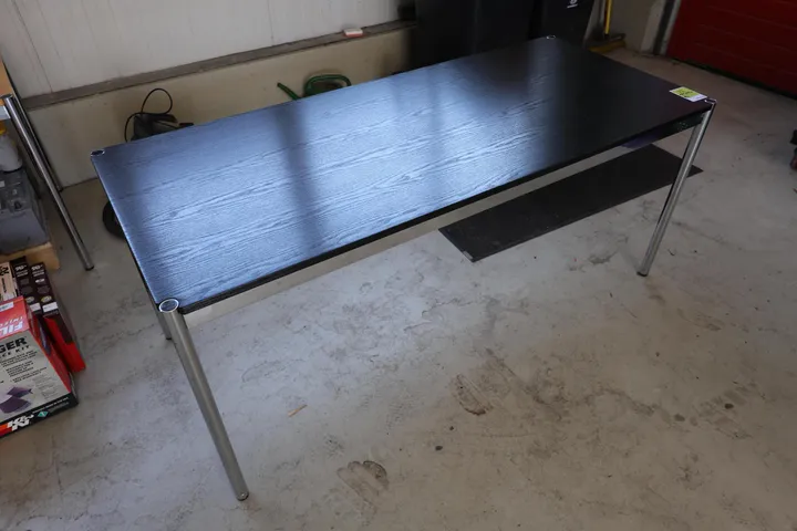 1 x USM Haller Tisch